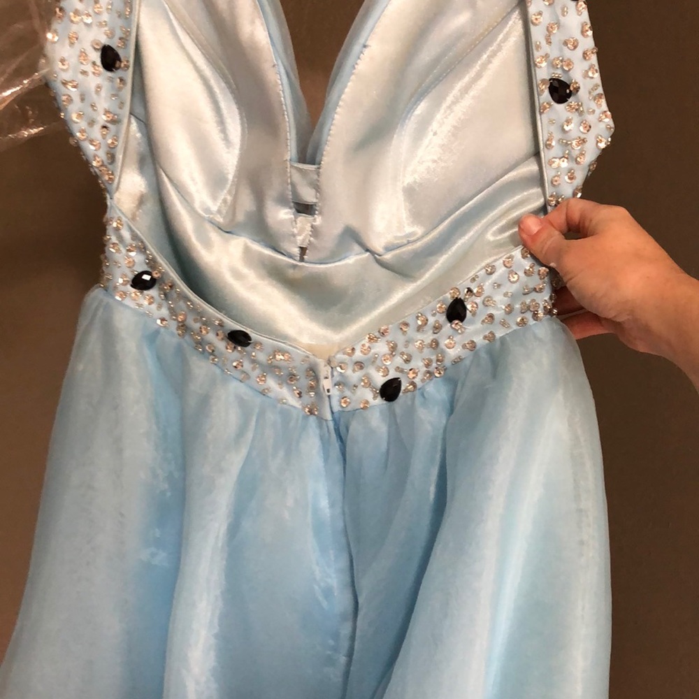 Homecoming Dress - Picture 5 of 5